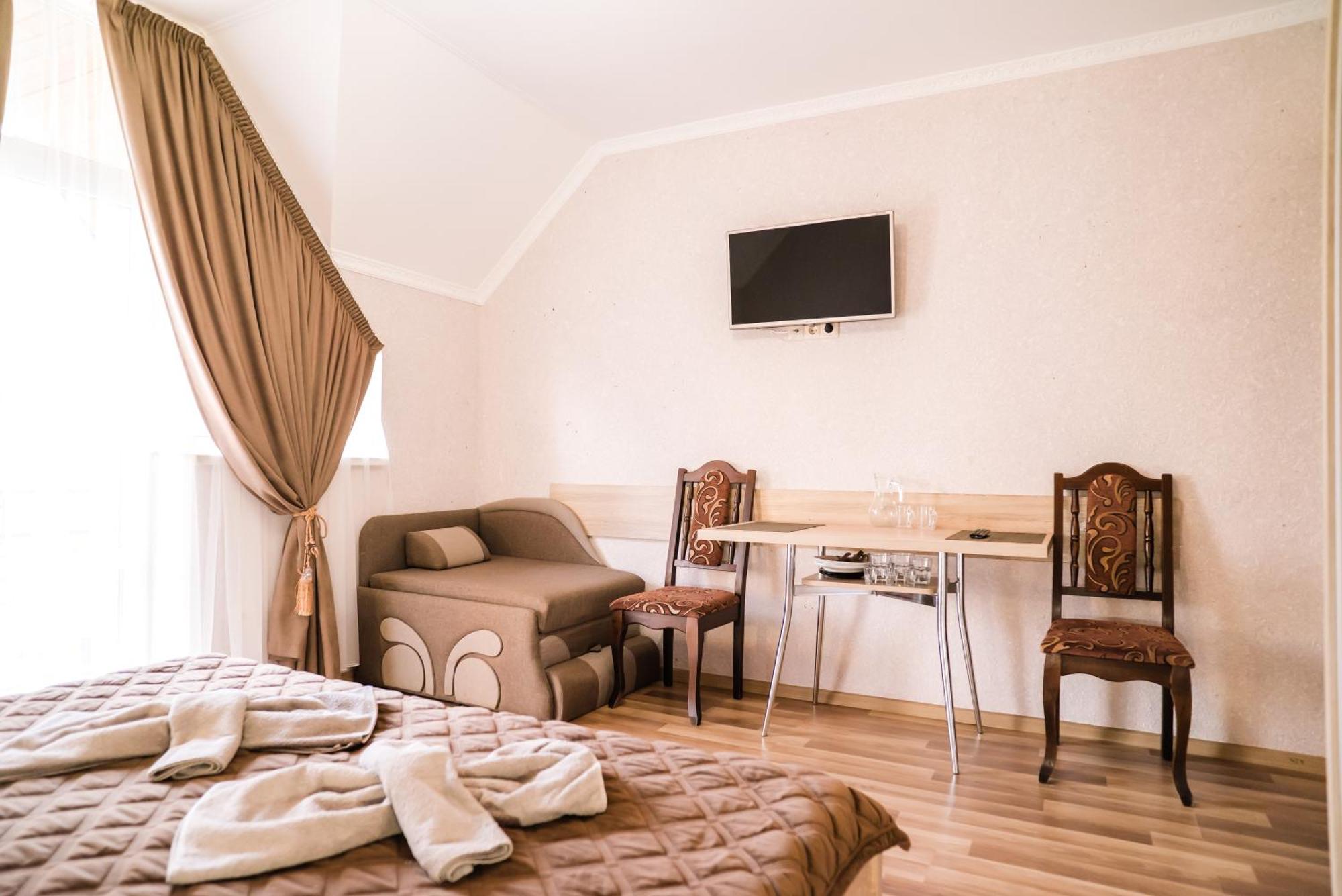 Вікторія Hotel Polyana  Bagian luar foto